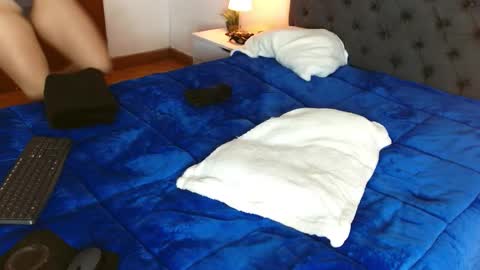 Diosa Afrodita online show from November 2025 03:53:02 AM