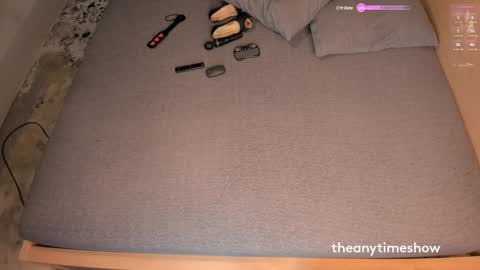 Anny online show from December 2024 09:52:02 PM