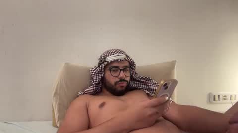 Snapshot of thearabboy98 chatting on February 2025 10:32:01 PM thearabboy98 online show from February 2025 10:32:01 PM