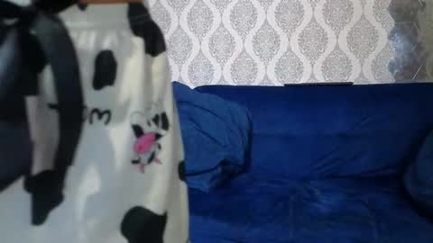 Snapshot of thebigdanni chatting on September 2025 01:18:01 AM DEAN AND MARY online show from September 2025 01:18:01 AM