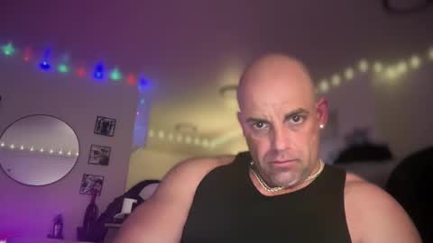 Snapshot of thebuzz777 chatting on January 2025 09:21:02 AM theBuzz777 online show from January 2025 09:21:02 AM