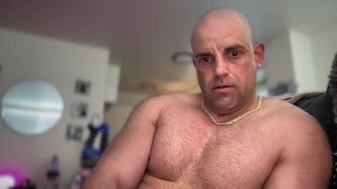 Snapshot of thebuzz777 chatting on January 2025 08:02:01 PM theBuzz777 online show from January 2025 08:02:01 PM