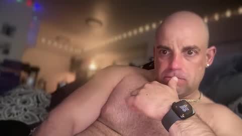 Snapshot of thebuzz777 chatting on February 2025 10:27:02 AM theBuzz777 online show from February 2025 10:27:02 AM