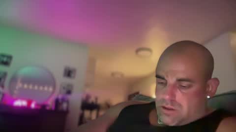 Snapshot of thebuzz777 chatting on October 2025 12:13:02 PM theBuzz777 online show from October 2025 12:13:02 PM