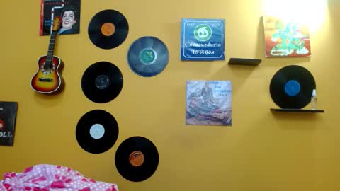 DAMIAN online show from December 2025 06:58:01 PM