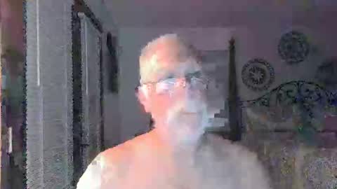 Snapshot of thecooltool_1 chatting on May 2026 08:32:01 AM thecooltool_1 online show from May 2026 08:32:01 AM