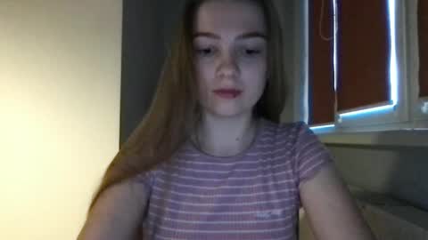 Crystal online show from March 2025 04:02:01 PM