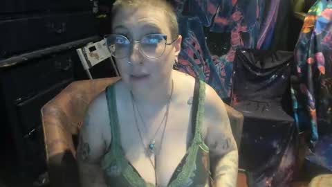 thecurvysiren online show from January 2025 10:15:02 PM