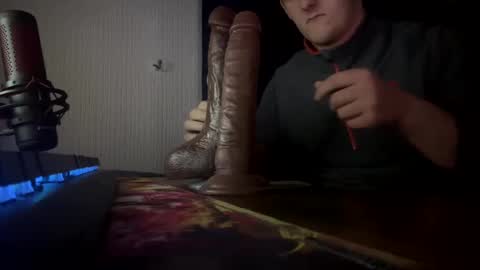 Snapshot of thedeepthroatking chatting on February 2025 07:21:01 PM BigT online show from February 2025 07:21:01 PM