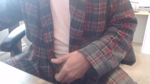 Snapshot of thedestion chatting on November 2025 03:07:02 PM Destion online show from November 2025 03:07:02 PM