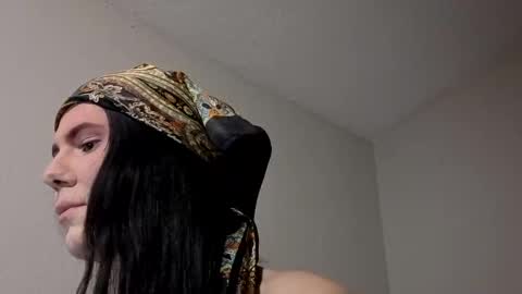 thedolllee25 online show from February 2026 10:44:02 AM