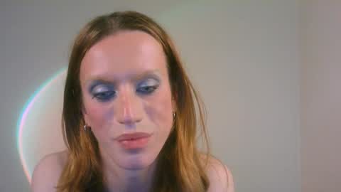 Yolanda online show from December 2024 08:00:02 PM