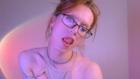 Yolanda online show from December 2024 07:29:02 PM