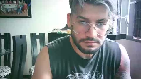 thedragonboyxxx online show from April 2026 06:01:02 PM