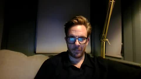 Snapshot of thedram chatting on March 2026 07:40:01 PM DRAM online show from March 2026 07:40:01 PM