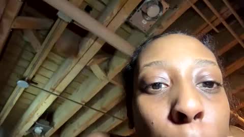 amiyajuvais online show from January 2026 04:23:02 PM