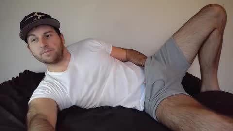 Theetwohander online show from December 2025 06:56:02 PM