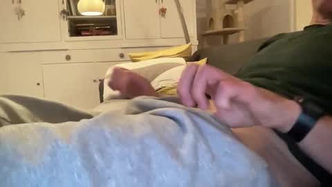 thegermanguy81 online show from October 2025 10:51:02 PM