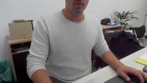 Snapshot of thehardcock2025 chatting on February 2025 08:28:01 PM thehardcock2025 online show from February 2025 08:28:01 PM