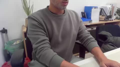 Snapshot of thehardcock2025 chatting on December 2025 06:13:02 PM thehardcock2025 online show from December 2025 06:13:02 PM