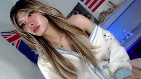 Snapshot of thehornygirl_laisa chatting on June 2026 09:10:02 PM laisa online show from June 2026 09:10:02 PM