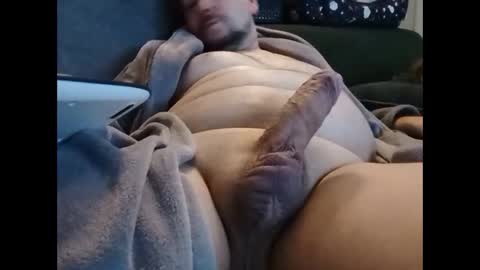 Snapshot of thehornyman916 chatting on February 2025 11:37:02 PM thehornyman916 online show from February 2025 11:37:02 PM