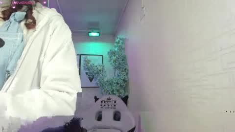 Theia  online show from April 2026 12:39:02 PM