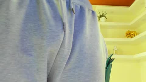 theinderhoot online show from January 2025 05:48:01 PM