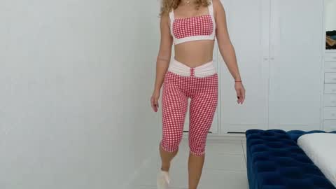 Lily Marie online show from September 2025 03:03:02 PM