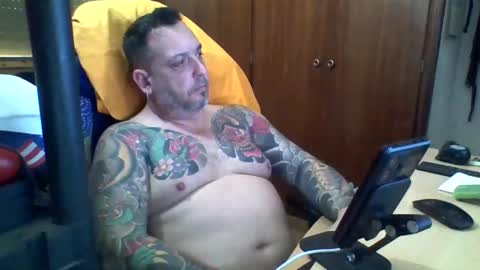 Snapshot of thekier chatting on December 2024 03:00:02 PM thekier online show from December 2024 03:00:02 PM