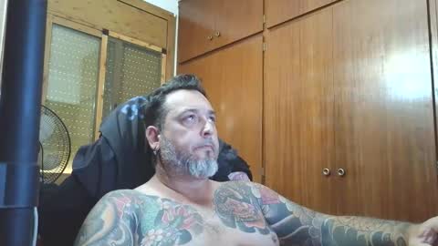 Snapshot of thekier chatting on November 2025 02:43:02 PM thekier online show from November 2025 02:43:02 PM