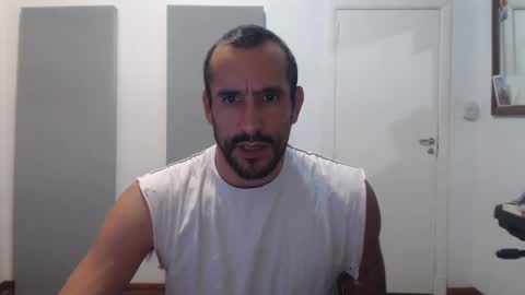 Snapshot of thekingofpains chatting on December 2024 02:53:01 AM KINGOFPAINS online show from December 2024 02:53:01 AM