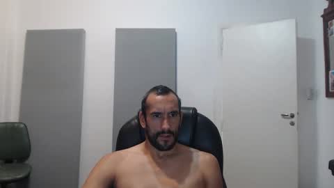 Snapshot of thekingofpains chatting on December 2024 12:08:02 PM KINGOFPAINS online show from December 2024 12:08:02 PM