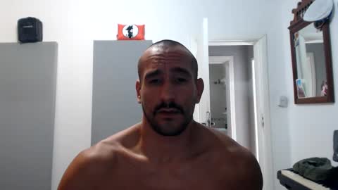 Snapshot of thekingofpains chatting on January 2025 12:18:01 PM KINGOFPAINS online show from January 2025 12:18:01 PM