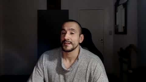 Snapshot of thekingofpains chatting on October 2025 05:31:02 AM KINGOFPAINS online show from October 2025 05:31:02 AM