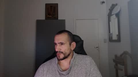 Snapshot of thekingofpains chatting on October 2025 01:50:01 AM KINGOFPAINS online show from October 2025 01:50:01 AM