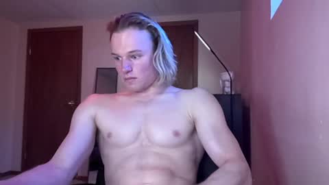 Snapshot of thelevimeyers chatting on March 2025 11:56:02 PM thelevimeyers online show from March 2025 11:56:02 PM