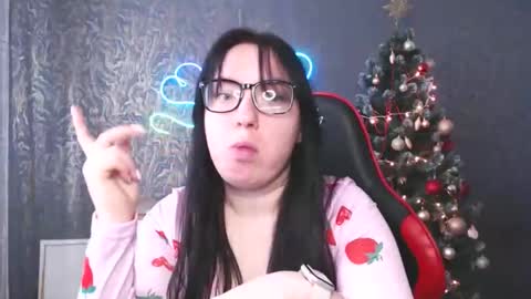 Lisa online show from December 2025 10:34:02 AM