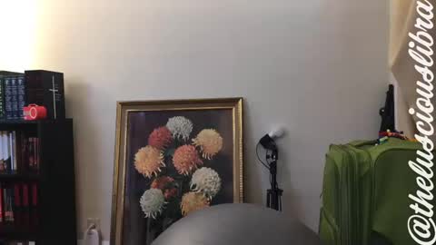 Snapshot of thelusciouslibra chatting on February 2025 06:23:01 PM thelusciouslibra online show from February 2025 06:23:01 PM