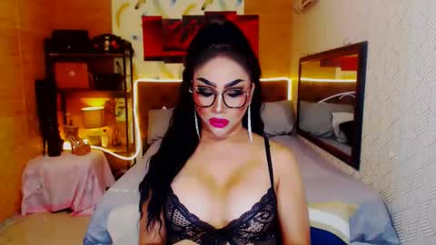 thelustqueen online show from March 2025 07:04:02 PM