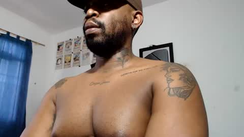 Snapshot of themasterbbc69 chatting on June 2026 06:01:01 PM camilo online show from June 2026 06:01:01 PM