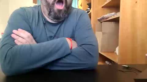 Snapshot of themoontiger chatting on December 2025 08:50:02 PM themoontiger online show from December 2025 08:50:02 PM