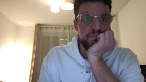 thenudeworldrover online show from April 2026 07:22:01 PM