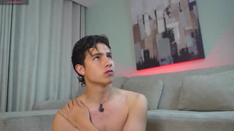  THEO- MATEO  online show from December 2025 02:49:01 AM