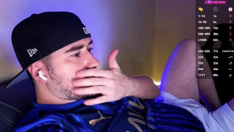 Snapshot of theoravi chatting on December 2025 03:23:01 AM Theo Ravi online show from December 2025 03:23:01 AM