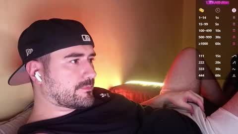 Snapshot of theoravi chatting on January 2026 04:16:01 AM Theo Ravi online show from January 2026 04:16:01 AM