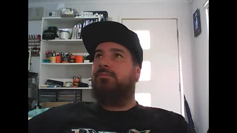 Snapshot of theozbeardguy chatting on February 2025 12:43:02 AM aussiebeard online show from February 2025 12:43:02 AM