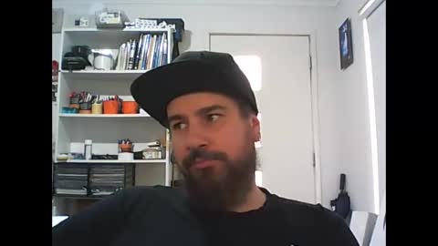 Snapshot of theozbeardguy chatting on February 2025 02:44:02 AM aussiebeard online show from February 2025 02:44:02 AM