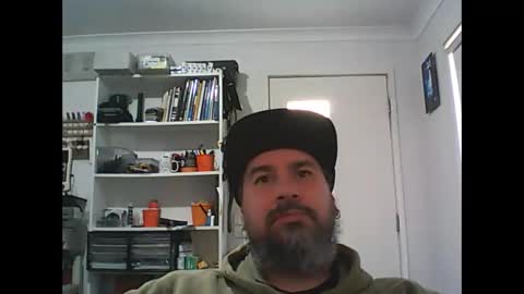 Snapshot of theozbeardguy chatting on September 2025 03:17:01 AM aussiebeard online show from September 2025 03:17:01 AM