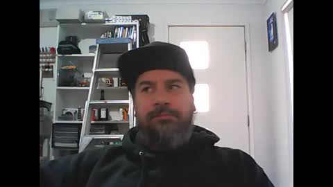 Snapshot of theozbeardguy chatting on September 2025 01:40:02 AM aussiebeard online show from September 2025 01:40:02 AM